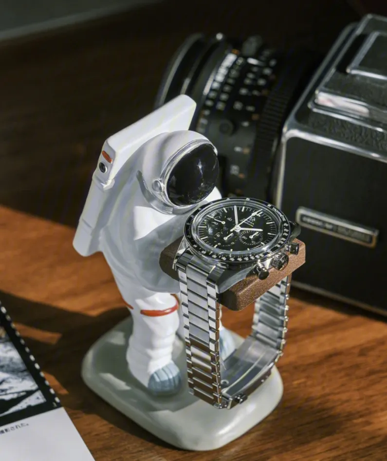 Omega Speedmaster Professional Moonwatch -311.30.40.30.01.001