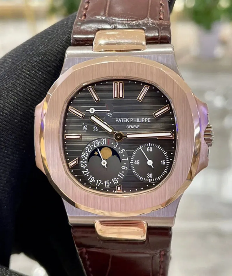 5712GR-001 Patek Philippe NAUTILUS