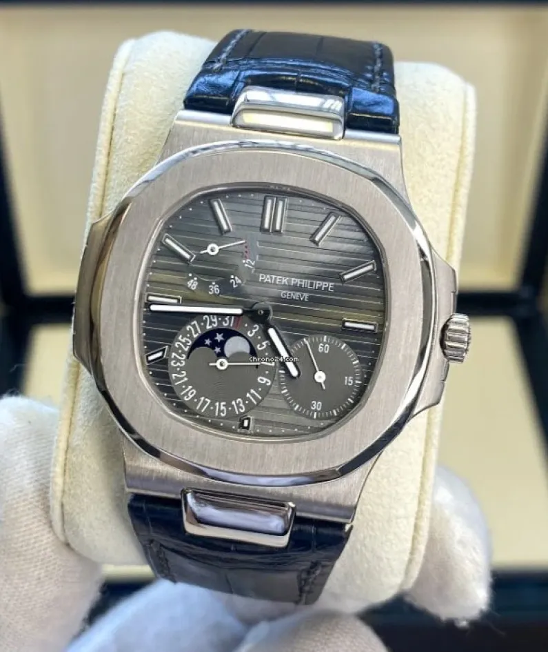 5712G - Patek Philippe NAUTILUS
