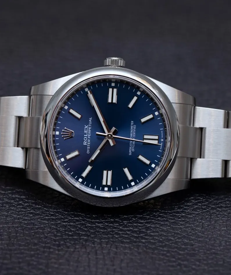OYSTER PERPETUAL 124300 Series（Blue table）
