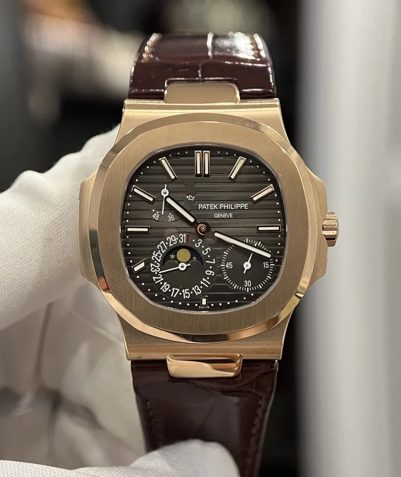 5712/1R Patek Philippe- NAUTILUS