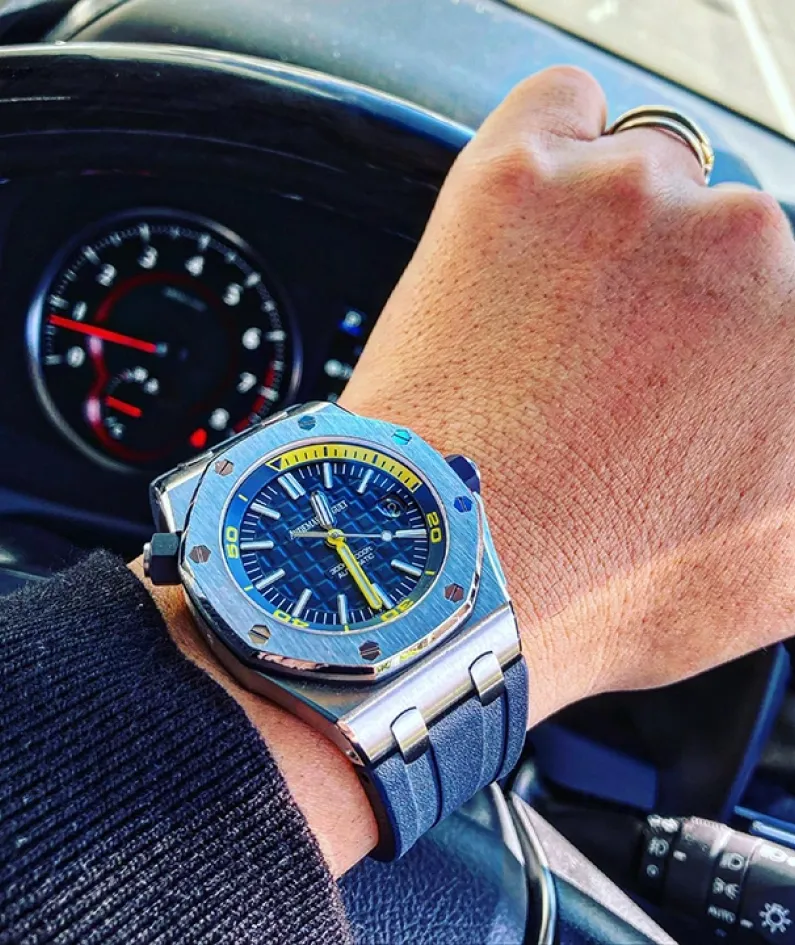 ROYAL OAK OFFSHORE DIVER SPECIAL EDITION Ref. 15710ST.OO.A027CA.01