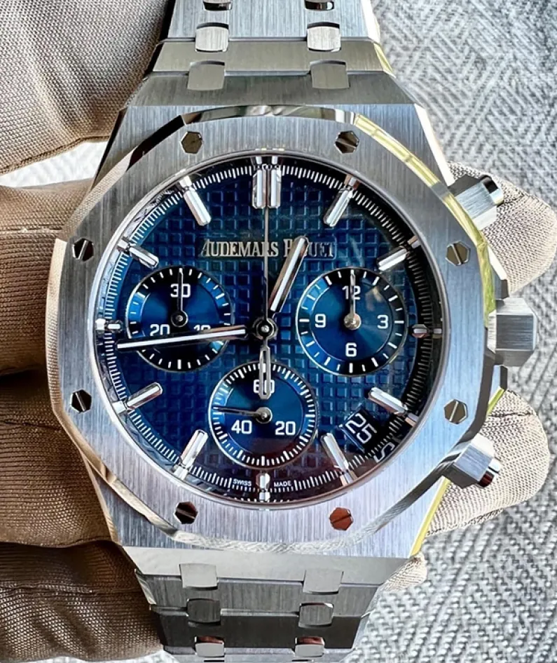 ROYAL OAK SELFWINDING CHRONOGRAPH Ref. 26240ST.OO.1320ST.05