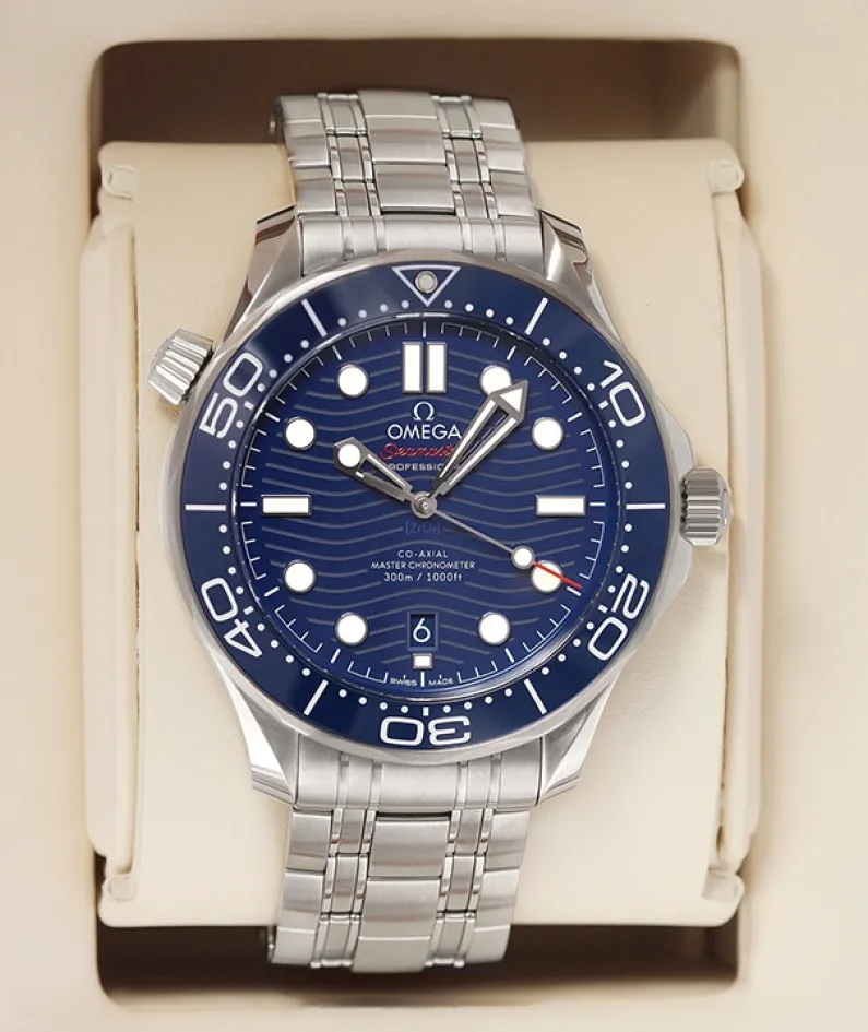 DIVER 300M CO‑AXIAL MASTER CHRONOMETER 42 MM-210.30.42.20.03.001