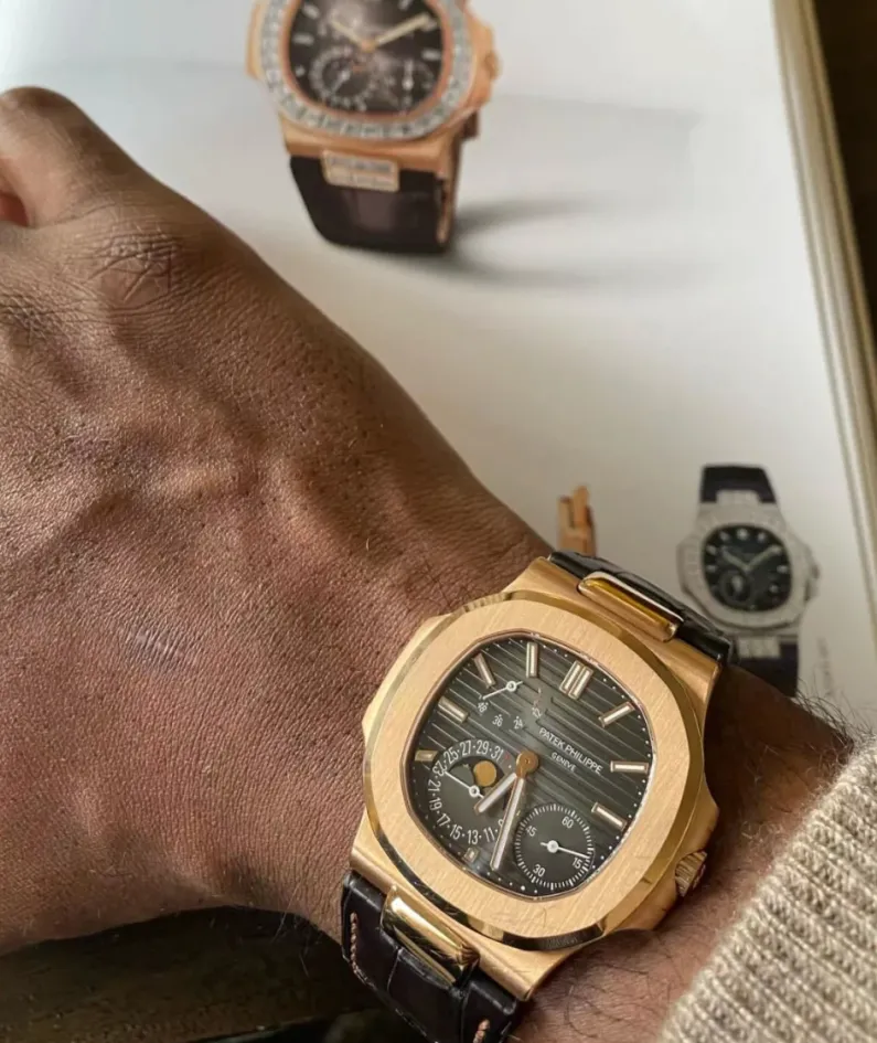 5712R - Patek Philippe NAUTILUS