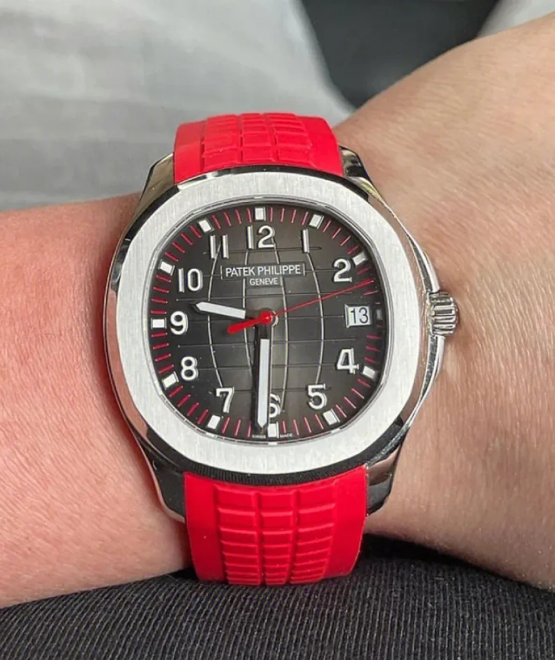 5167A-012-Patek Philippe AQUANAUT