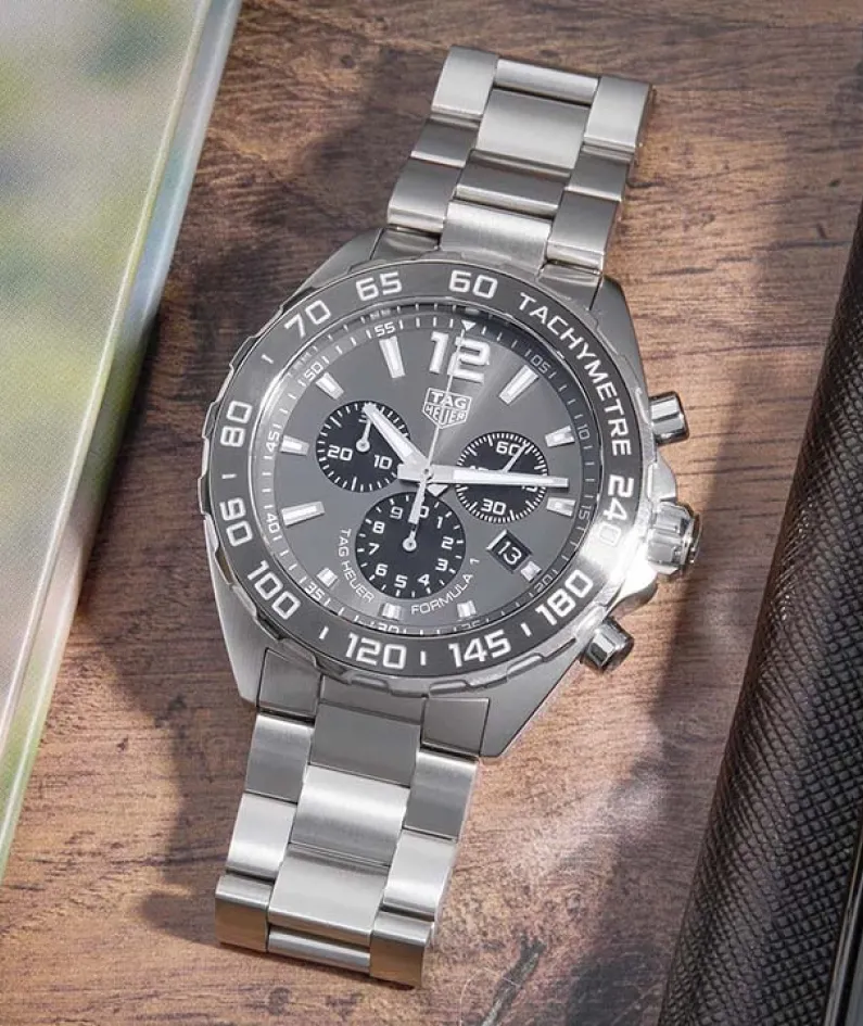 TAG HEUER FORMULA 1 Quartz Chronograph - Diameter 43 mm CAZ1011.BA0842