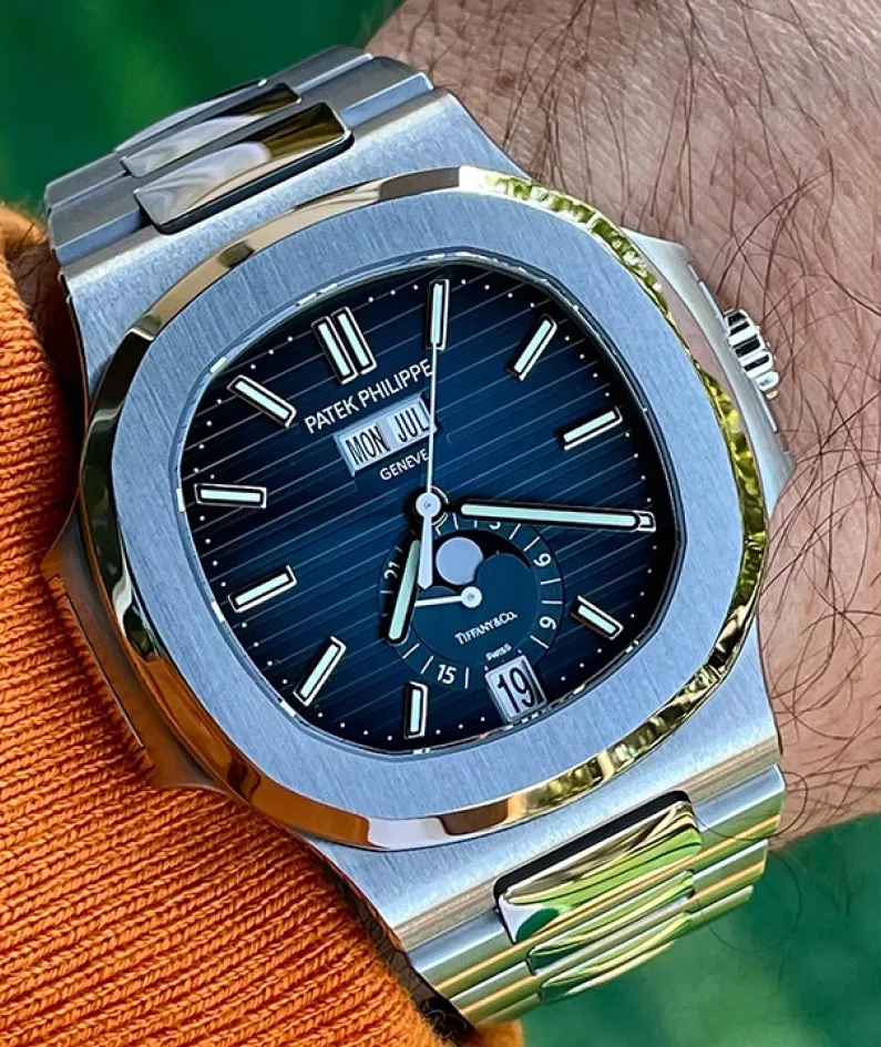 5726/1A Patek Philippe- NAUTILUS (AAAAA clone)