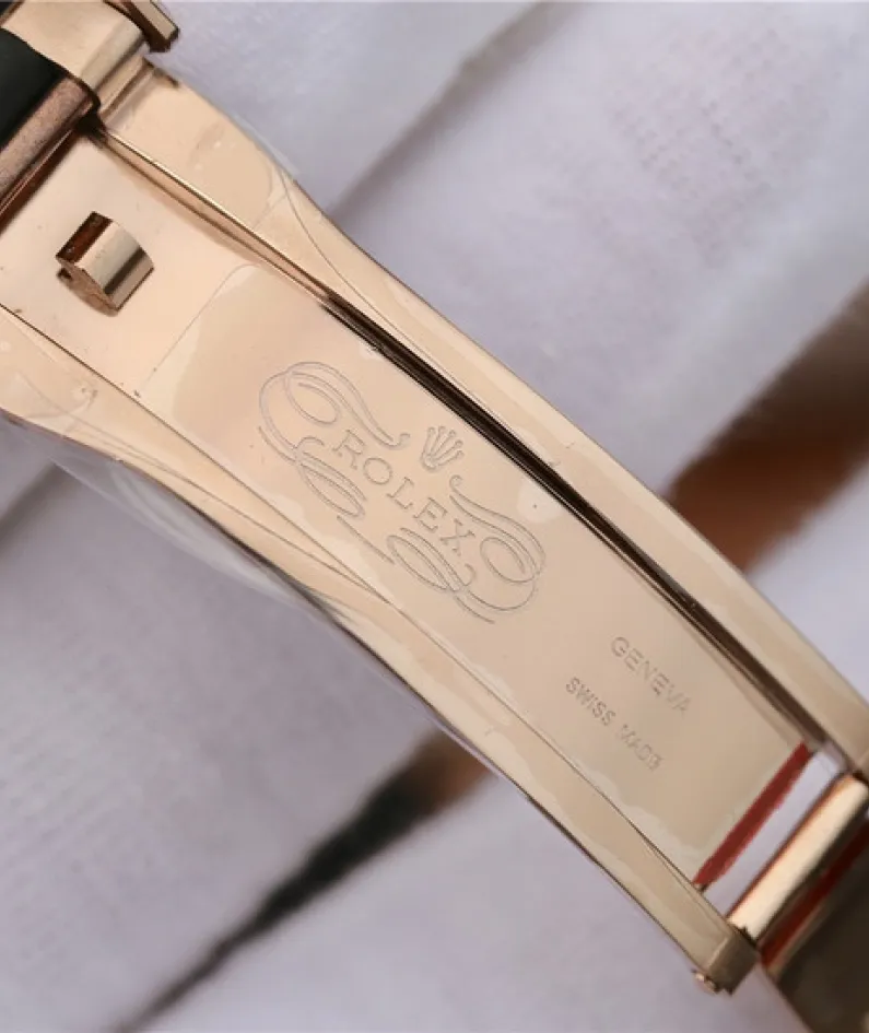 YACHT MASTER 1 GOLDEN DIAMOND BEZEL BLACK DIAL RUBBER STRAP 40MM 116695SATS