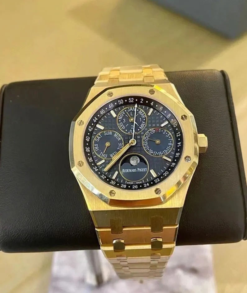 Royal Oak Perpetual Calendar 26574BA.OO.1220BA.01
