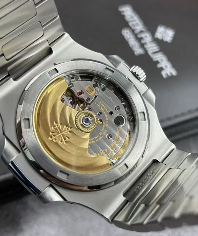Patek Philippe Nautilus 5711/1A 010