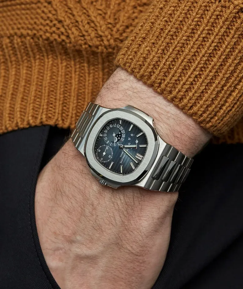 5712/1A PATEK PHILIPPE- NAUTILUS(AAAAA-version)
