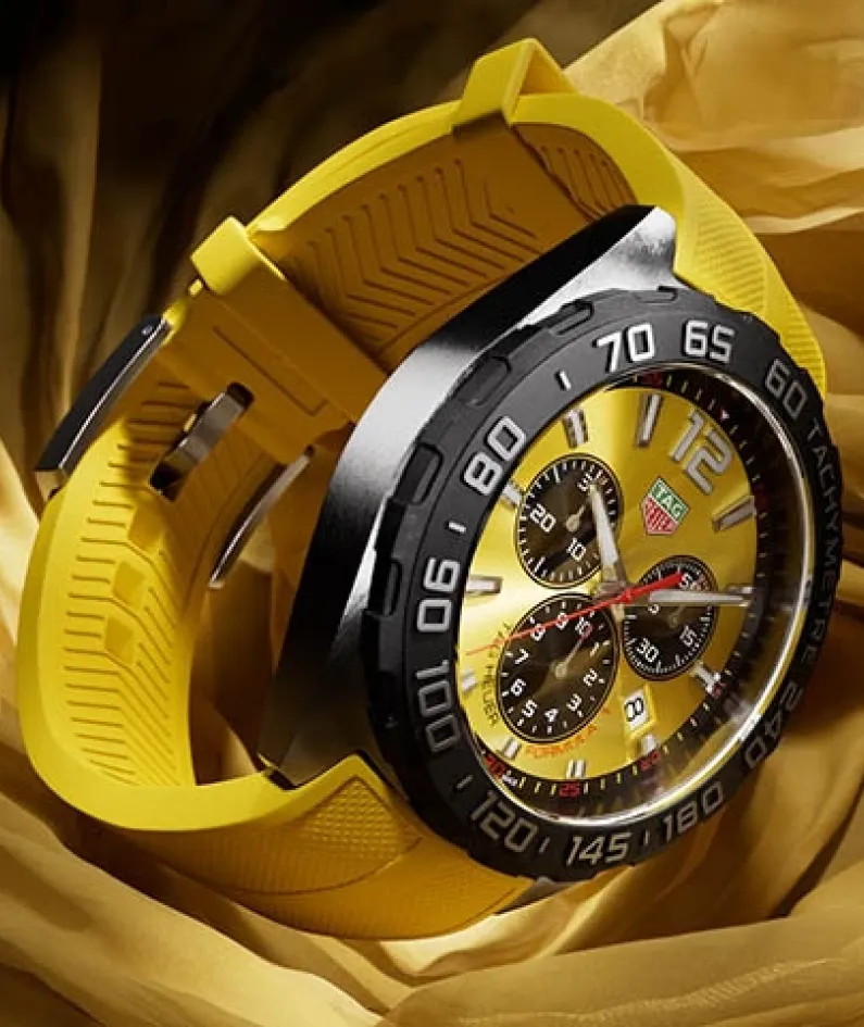 TAG HEUER FORMULA 1 Quartz Chronograph - Diameter 43 mm CAZ101AM.FT8054
