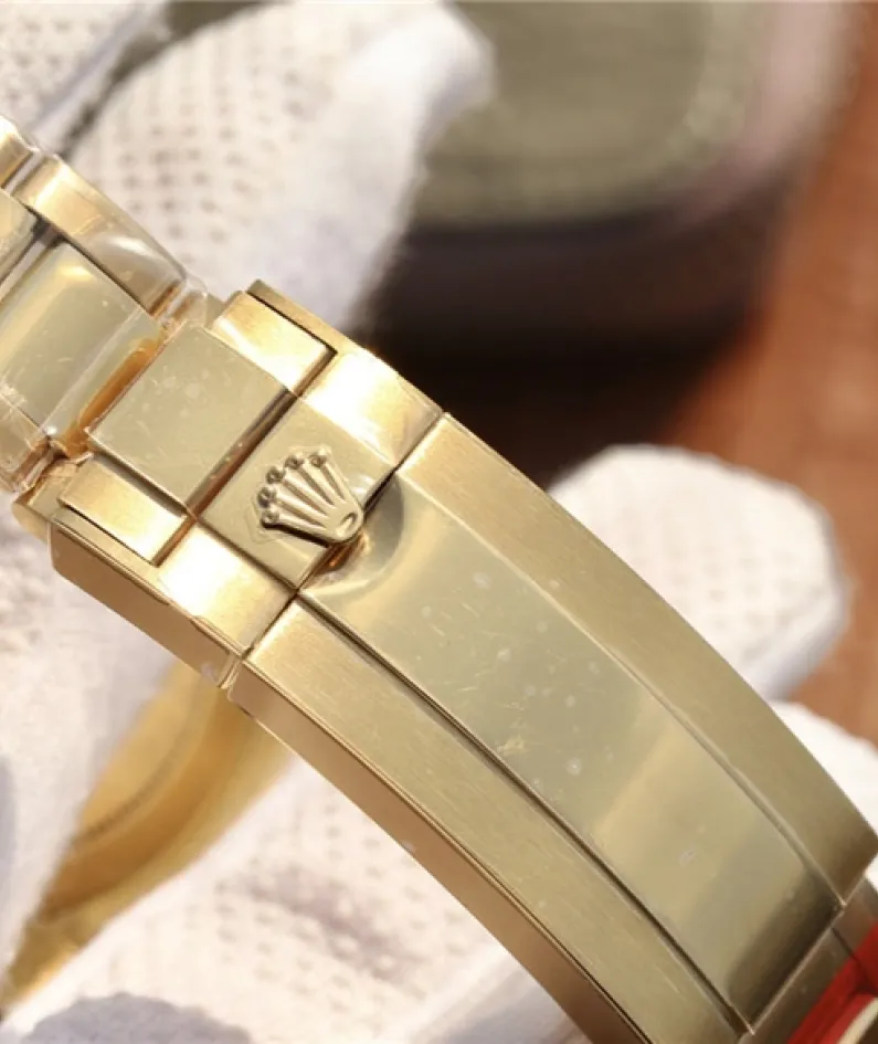 SUBMARINER GOLDEN BLUE / RED DIAMOND GOLD DIAL 40MM