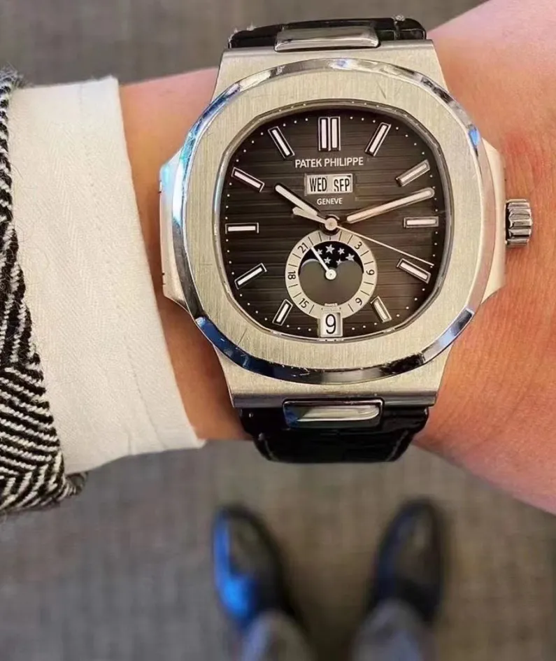 5726A - Patek Philippe NAUTILUS(AAAAA version) 5726A - Patek Philippe NAUTILUS(AAAAA version)
