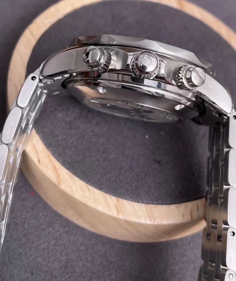 Omega Seamaster 2225.80.00 Chronograph 41.5mm