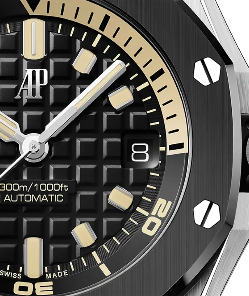 ROYAL OAK OFFSHORE DIVER Ref. 15720CN.OO.A002CA.01