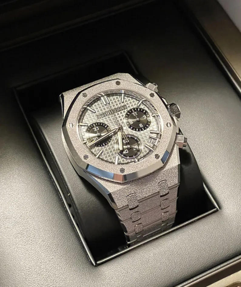 ROYAL OAK SELFWINDING CHRONOGRAPH 26240BC.GG.1324BC.01