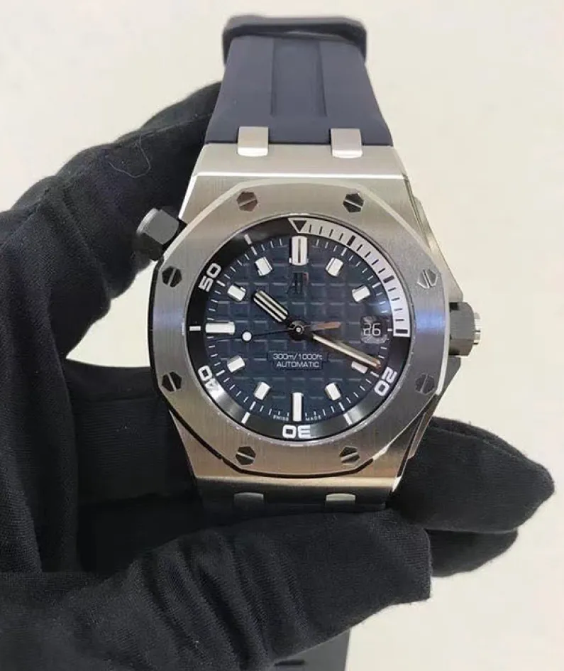 ROYAL OAK OFFSHORE DIVER Ref. 15720ST.OO.A027CA.01