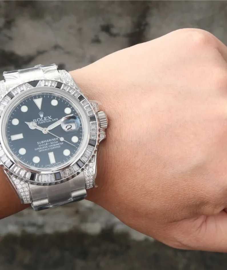 SUBMARINER SILVER BLACK DIAMOND 40MM 116759 SANR-74769Bril