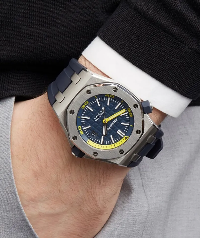 ROYAL OAK OFFSHORE DIVER SPECIAL EDITION Ref. 15710ST.OO.A027CA.01
