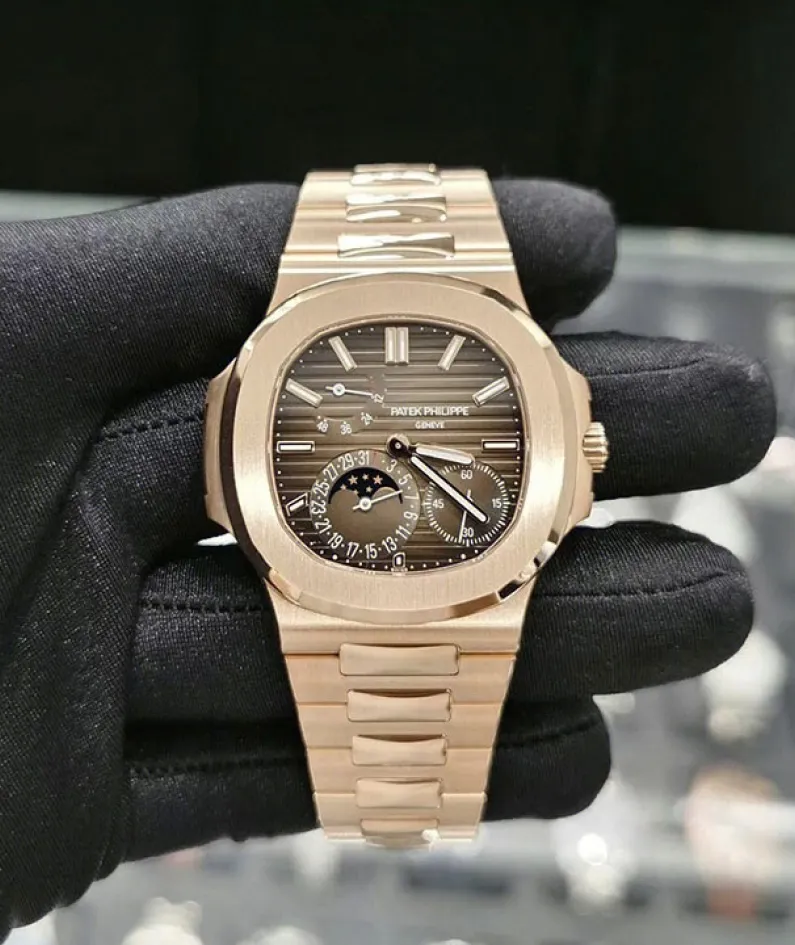 5712/1R Patek Philippe- NAUTILUS