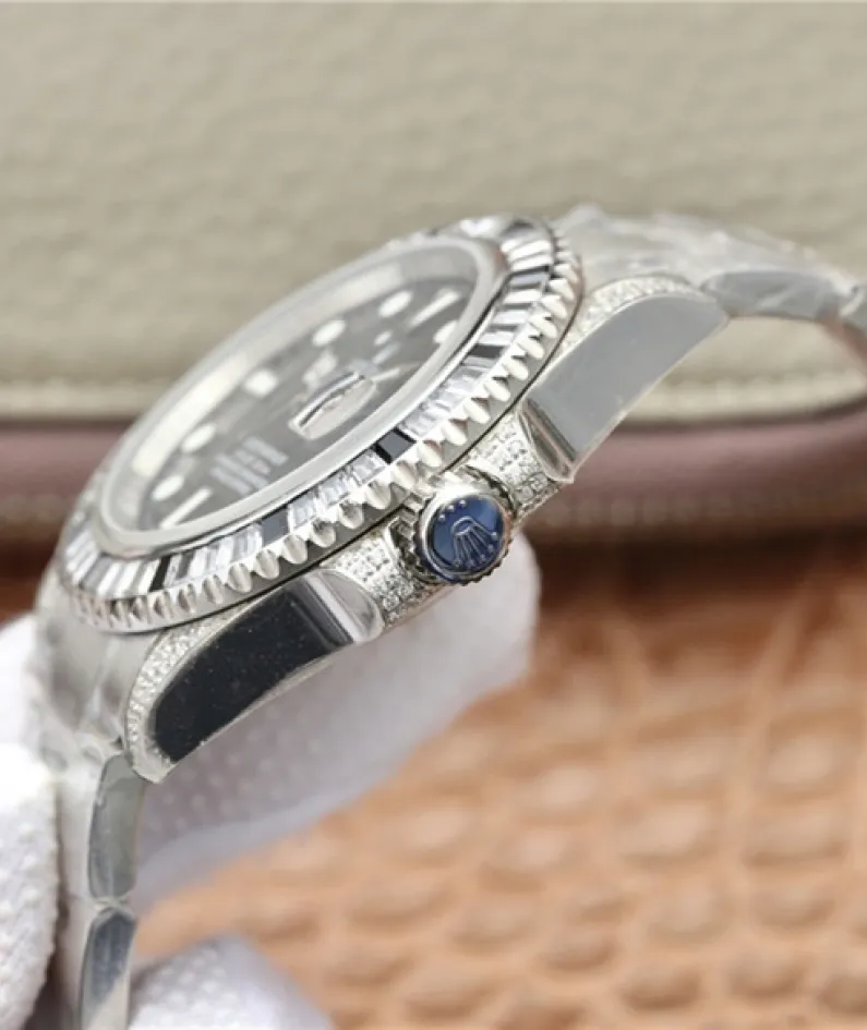 SUBMARINER SILVER BLACK DIAMOND 40MM 116759 SANR-74769Bril