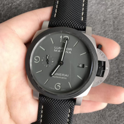 Panerai PAM1662 Luminor Marina Carbotech VS