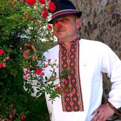 Ukrainian hand embroidered shirt men White wedding folk costume Slavic cross stitch embroidery Organic cotton Ethnic Christmas gift